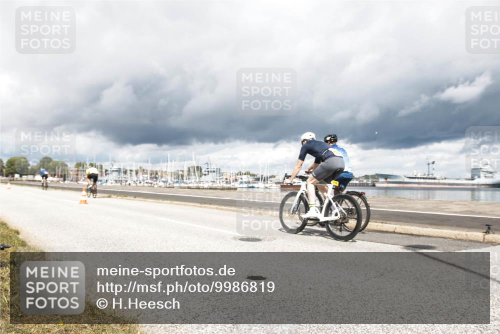 16.08.2026 - KN Förde Triathlon 2026 H.Heesch http://msf.ph/oto/9986819 16.08.2026 12:56:35 Radfahren 545, 715, 725 meine-sportfotos.de
