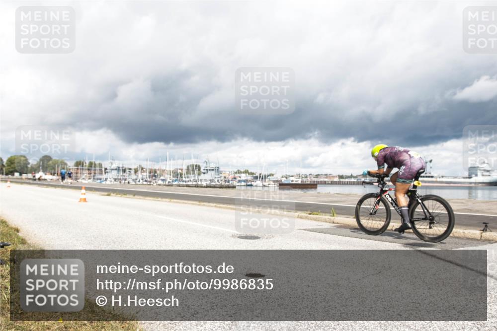 16.08.2026 - KN Förde Triathlon 2026 H.Heesch http://msf.ph/oto/9986835 16.08.2026 12:57:03 Radfahren 511, 527, 579, 745 meine-sportfotos.de