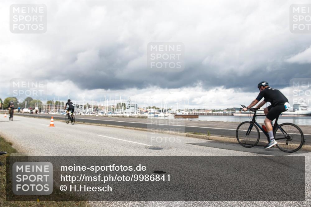 16.08.2026 - KN Förde Triathlon 2026 H.Heesch http://msf.ph/oto/9986841 16.08.2026 12:57:12 Radfahren 519, 523, 530, 543, 581, 603, 706, 721 meine-sportfotos.de