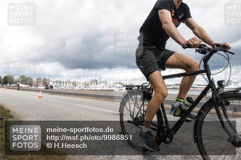 16.08.2026 - KN Förde Triathlon 2026 H.Heesch http://msf.ph/oto/9986851 16.08.2026 12:57:29 Radfahren 196, 520, 565, 578, 591, 601, 605 meine-sportfotos.de