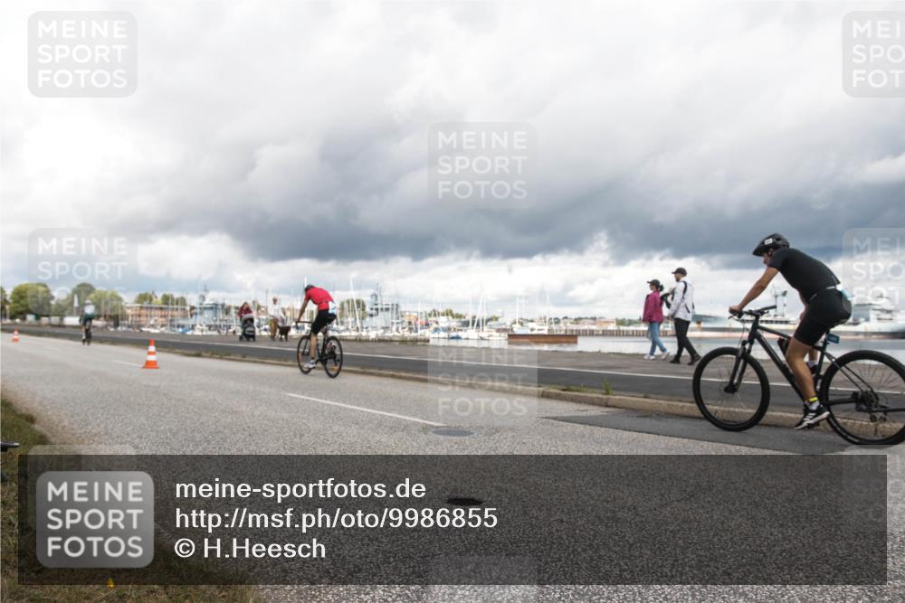 16.08.2026 - KN Förde Triathlon 2026 H.Heesch http://msf.ph/oto/9986855 16.08.2026 12:57:37 Radfahren 576, 586, 711 meine-sportfotos.de