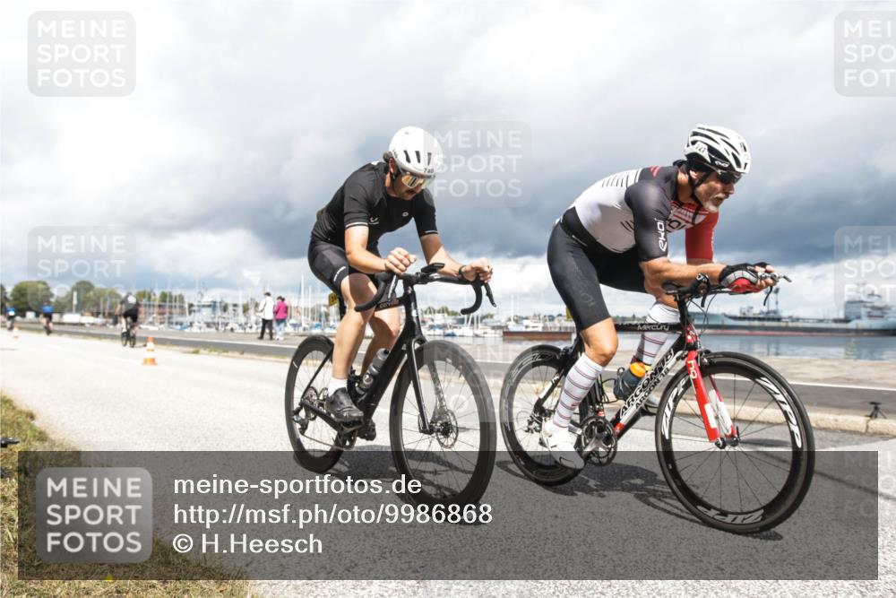 16.08.2026 - KN Förde Triathlon 2026 H.Heesch http://msf.ph/oto/9986868 16.08.2026 12:58:07 Radfahren 509, 720, 722, 724, 727, 735, 740 meine-sportfotos.de