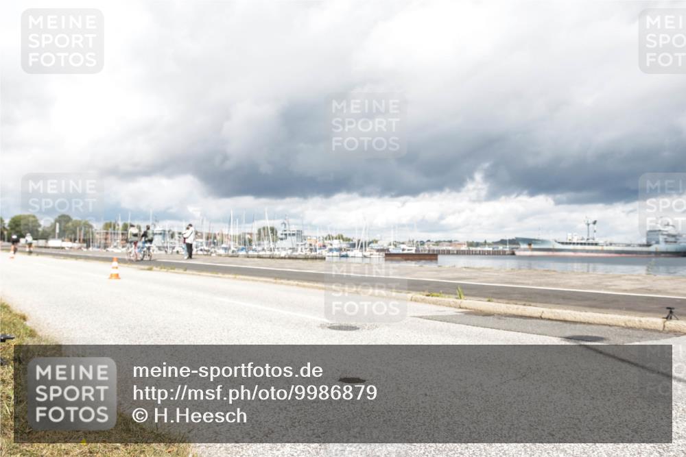 16.08.2026 - KN Förde Triathlon 2026 H.Heesch http://msf.ph/oto/9986879 16.08.2026 12:58:14 Radfahren 524, 551, 709, 720, 743 meine-sportfotos.de