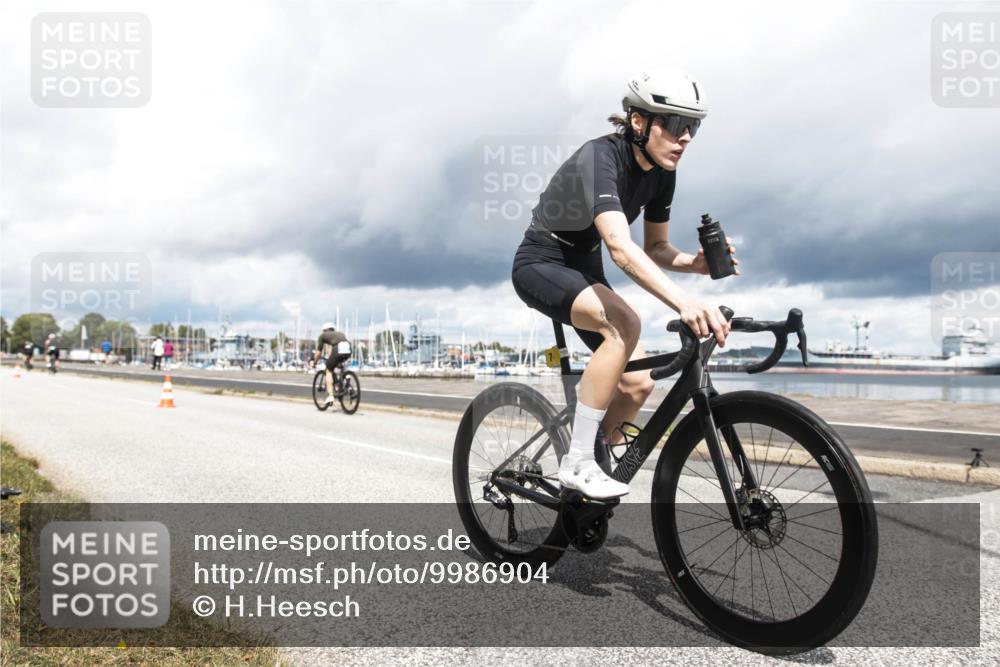 16.08.2026 - KN Förde Triathlon 2026 H.Heesch http://msf.ph/oto/9986904 16.08.2026 12:58:38 Radfahren 528, 540, 552, 611, 704, 714 meine-sportfotos.de