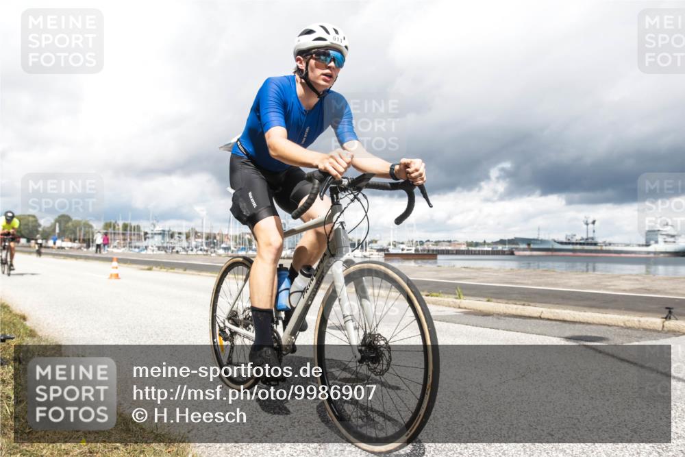 16.08.2026 - KN Förde Triathlon 2026 H.Heesch http://msf.ph/oto/9986907 16.08.2026 12:58:40 Radfahren 528, 552, 611, 714 meine-sportfotos.de