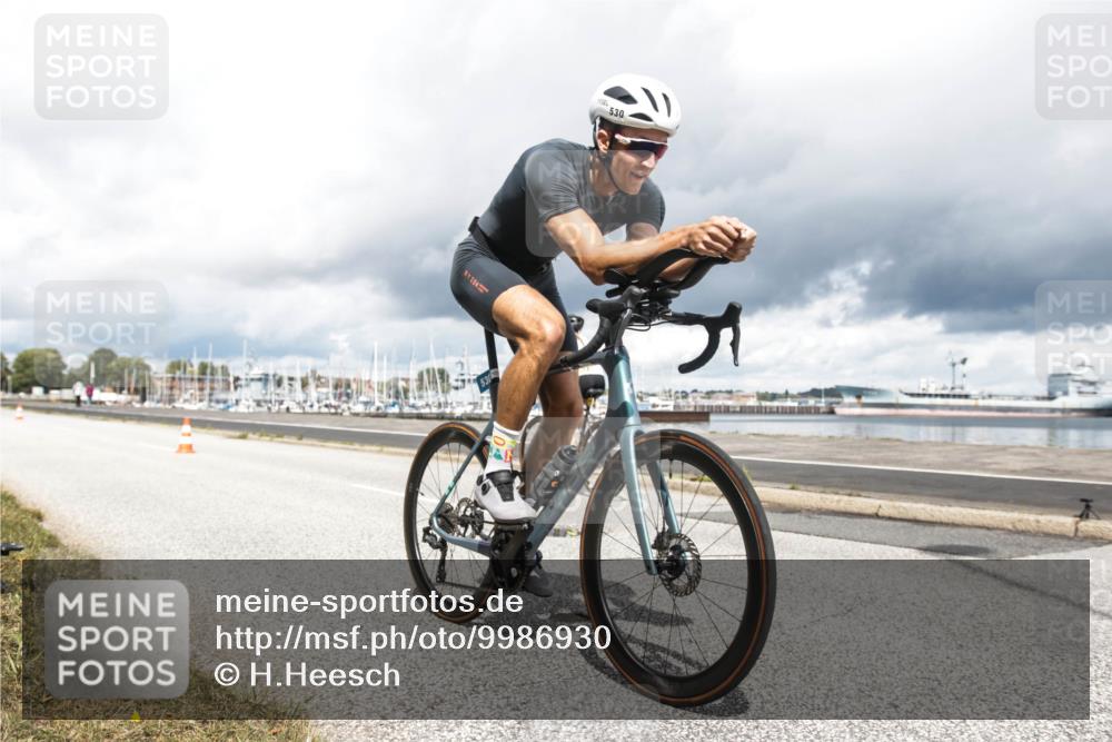 16.08.2026 - KN Förde Triathlon 2026 H.Heesch http://msf.ph/oto/9986930 16.08.2026 12:59:15 Radfahren 501, 530, 730 meine-sportfotos.de