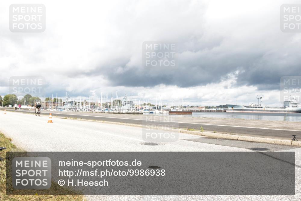 16.08.2026 - KN Förde Triathlon 2026 H.Heesch http://msf.ph/oto/9986938 16.08.2026 12:59:24 Radfahren 519, 527, 541, 584 meine-sportfotos.de