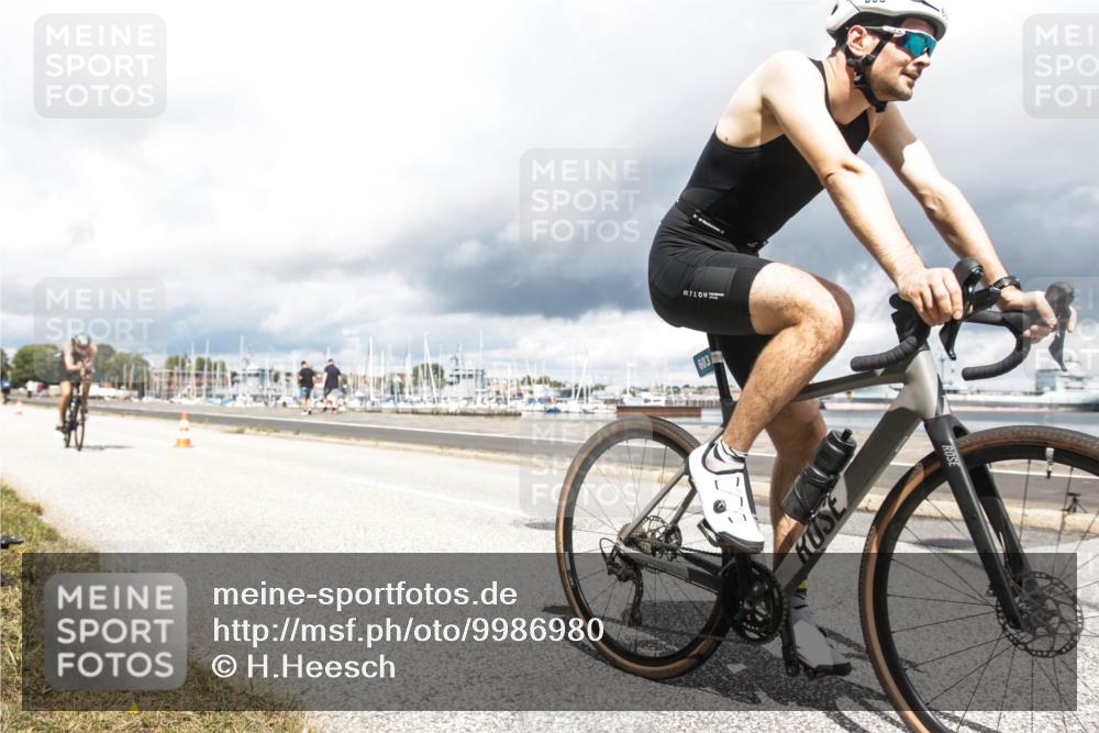 16.08.2026 - KN Förde Triathlon 2026 H.Heesch http://msf.ph/oto/9986980 16.08.2026 12:59:52 Radfahren 506, 510, 553, 581, 599, 603, 605 meine-sportfotos.de