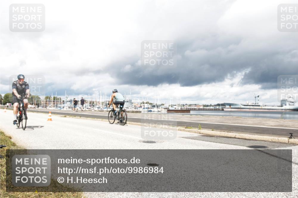 16.08.2026 - KN Förde Triathlon 2026 H.Heesch http://msf.ph/oto/9986984 16.08.2026 12:59:54 Radfahren 510, 553, 581, 599, 603, 605, 738 meine-sportfotos.de