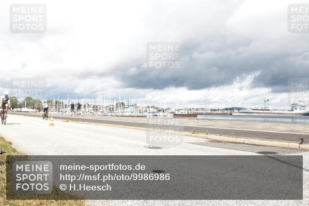 16.08.2026 - KN Förde Triathlon 2026 H.Heesch http://msf.ph/oto/9986986 16.08.2026 12:59:55 Radfahren 510, 553, 558, 581, 599, 605, 738 meine-sportfotos.de