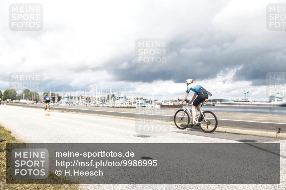 16.08.2026 - KN Förde Triathlon 2026 H.Heesch http://msf.ph/oto/9986995 16.08.2026 13:00:00 Radfahren 558, 738 meine-sportfotos.de