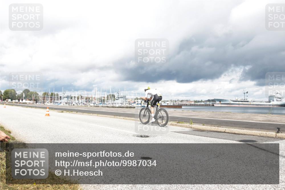 16.08.2026 - KN Förde Triathlon 2026 H.Heesch http://msf.ph/oto/9987034 16.08.2026 13:00:26 Radfahren 551, 577, 578, 602, 701, 736 meine-sportfotos.de