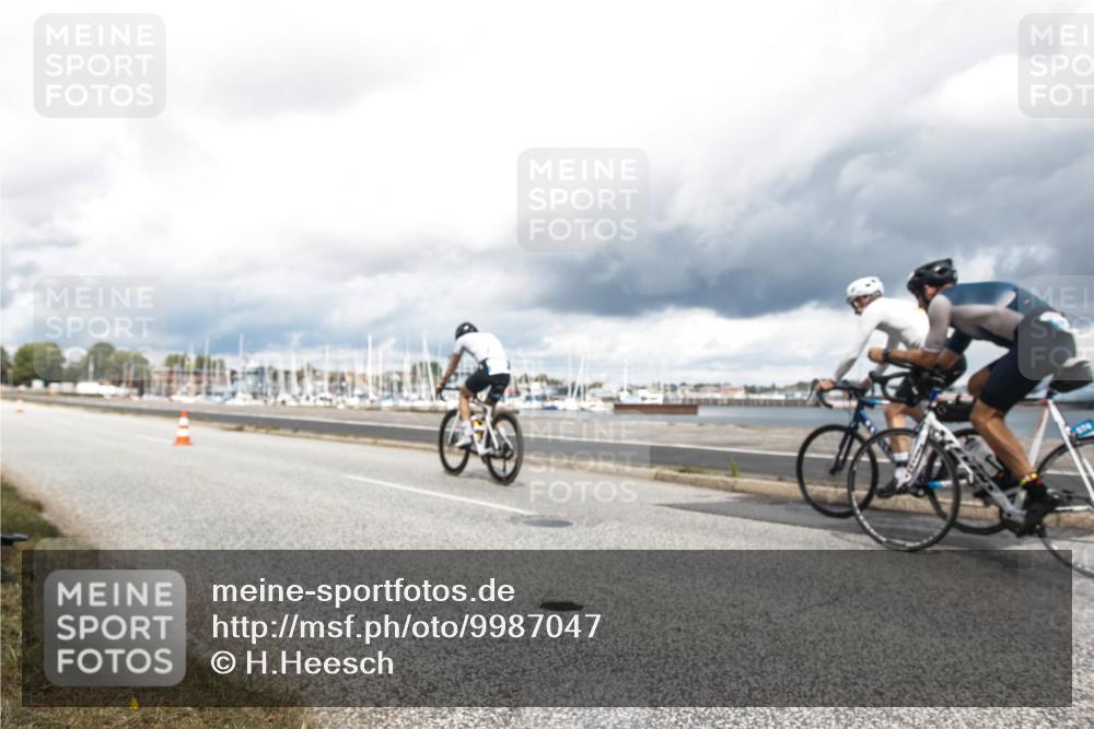 16.08.2026 - KN Förde Triathlon 2026 H.Heesch http://msf.ph/oto/9987047 16.08.2026 13:01:19 Radfahren 726 meine-sportfotos.de