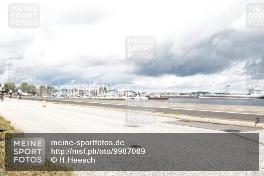 16.08.2026 - KN Förde Triathlon 2026 H.Heesch http://msf.ph/oto/9987069 16.08.2026 13:01:38 Radfahren 541, 575, 606, 703, 710 meine-sportfotos.de