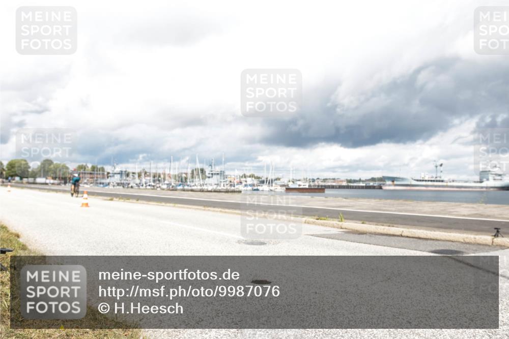 16.08.2026 - KN Förde Triathlon 2026 H.Heesch http://msf.ph/oto/9987076 16.08.2026 13:01:44 Radfahren 503, 575, 608, 703 meine-sportfotos.de