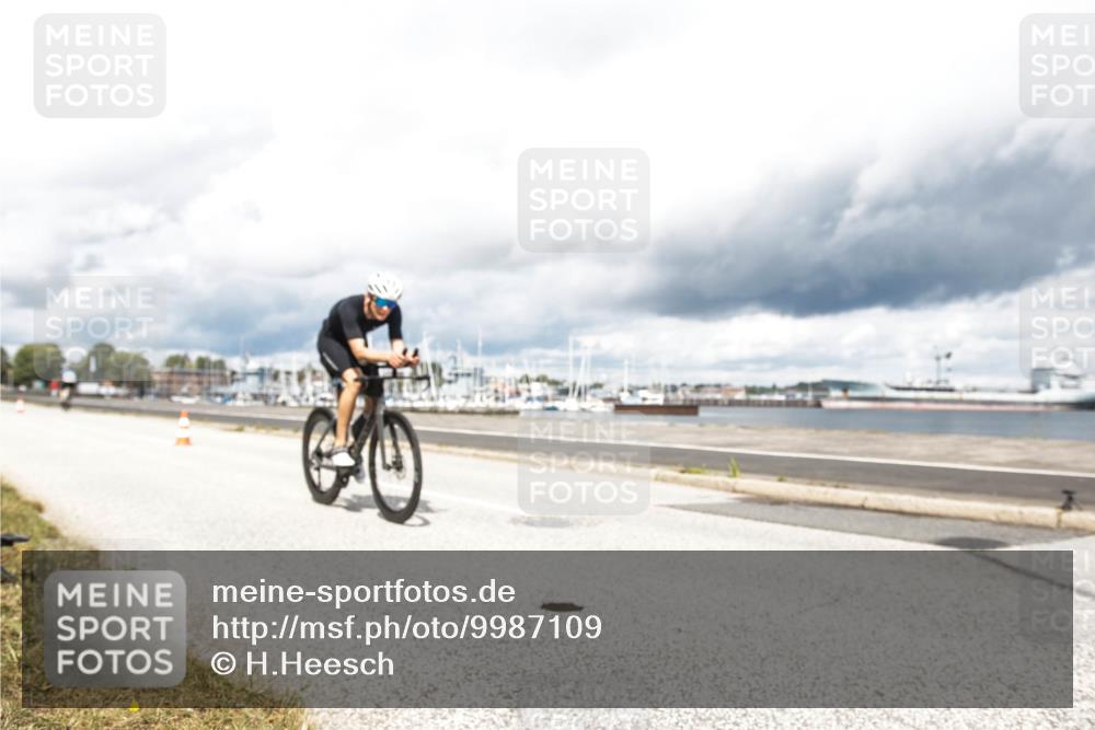 16.08.2026 - KN Förde Triathlon 2026 H.Heesch http://msf.ph/oto/9987109 16.08.2026 13:02:41 Radfahren 502, 505, 557, 599, 701, 707 meine-sportfotos.de