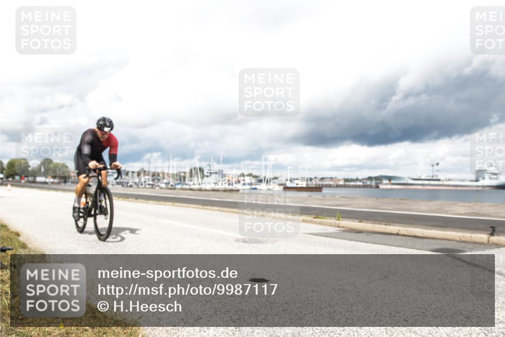 16.08.2026 - KN Förde Triathlon 2026 H.Heesch http://msf.ph/oto/9987117 16.08.2026 13:02:44 Radfahren 502, 557, 701, 707 meine-sportfotos.de