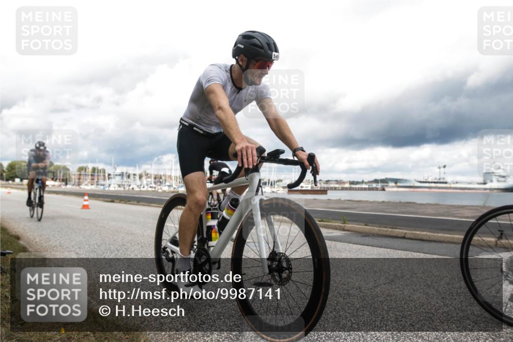 16.08.2026 - KN Förde Triathlon 2026 H.Heesch http://msf.ph/oto/9987141 16.08.2026 13:03:36 Radfahren 504, 518, 523, 531, 535, 548, 549, 573, 574 meine-sportfotos.de