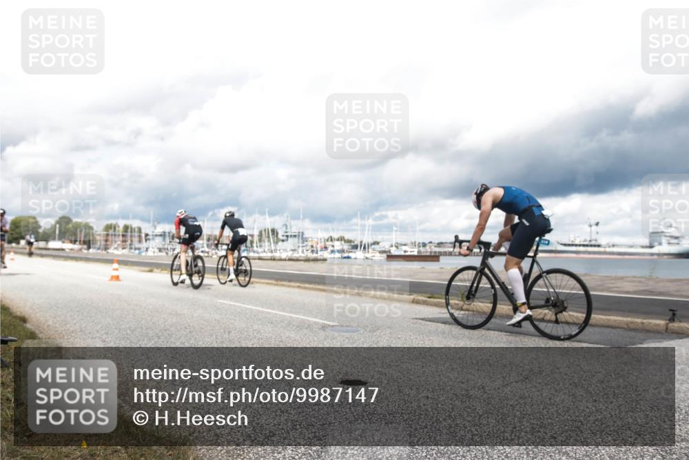 16.08.2026 - KN Förde Triathlon 2026 H.Heesch http://msf.ph/oto/9987147 16.08.2026 13:03:41 Radfahren 535, 546, 548, 567, 585, 734 meine-sportfotos.de