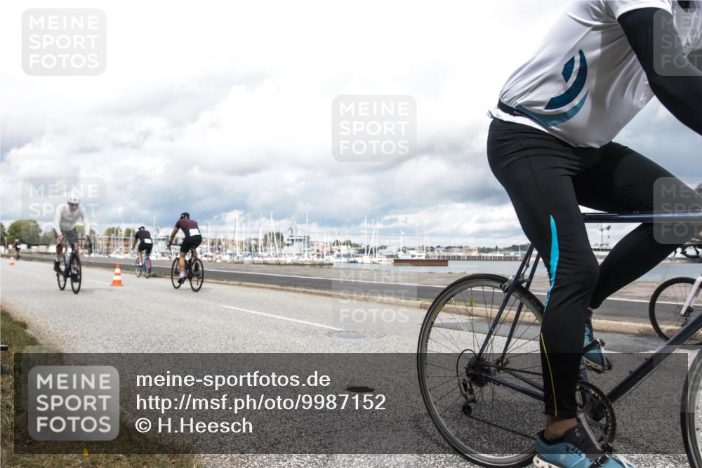 16.08.2026 - KN Förde Triathlon 2026 H.Heesch http://msf.ph/oto/9987152 16.08.2026 13:03:47 Radfahren 561, 580, 585, 726, 734, 739 meine-sportfotos.de