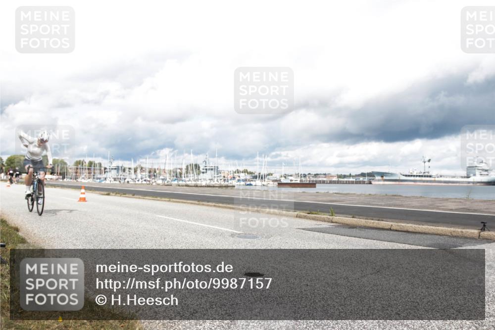 16.08.2026 - KN Förde Triathlon 2026 H.Heesch http://msf.ph/oto/9987157 16.08.2026 13:03:51 Radfahren 561, 580, 726 meine-sportfotos.de
