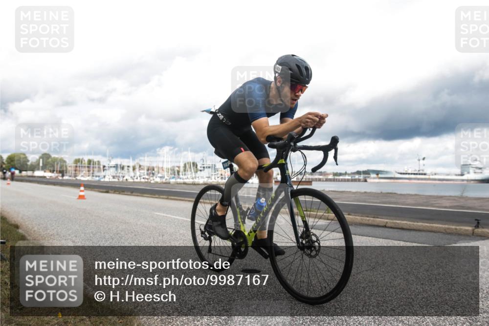 16.08.2026 - KN Förde Triathlon 2026 H.Heesch http://msf.ph/oto/9987167 16.08.2026 13:04:01 Radfahren 503, 539, 608, 703, 733 meine-sportfotos.de