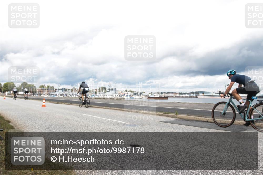 16.08.2026 - KN Förde Triathlon 2026 H.Heesch http://msf.ph/oto/9987178 16.08.2026 13:04:14 Radfahren 515, 571, 606, 721 meine-sportfotos.de