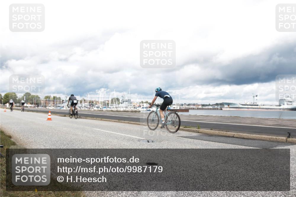 16.08.2026 - KN Förde Triathlon 2026 H.Heesch http://msf.ph/oto/9987179 16.08.2026 13:04:14 Radfahren 515, 571, 606, 721 meine-sportfotos.de