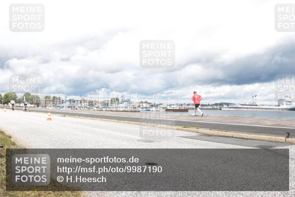 16.08.2026 - KN Förde Triathlon 2026 H.Heesch http://msf.ph/oto/9987190 16.08.2026 13:04:20 Radfahren 575, 606 meine-sportfotos.de