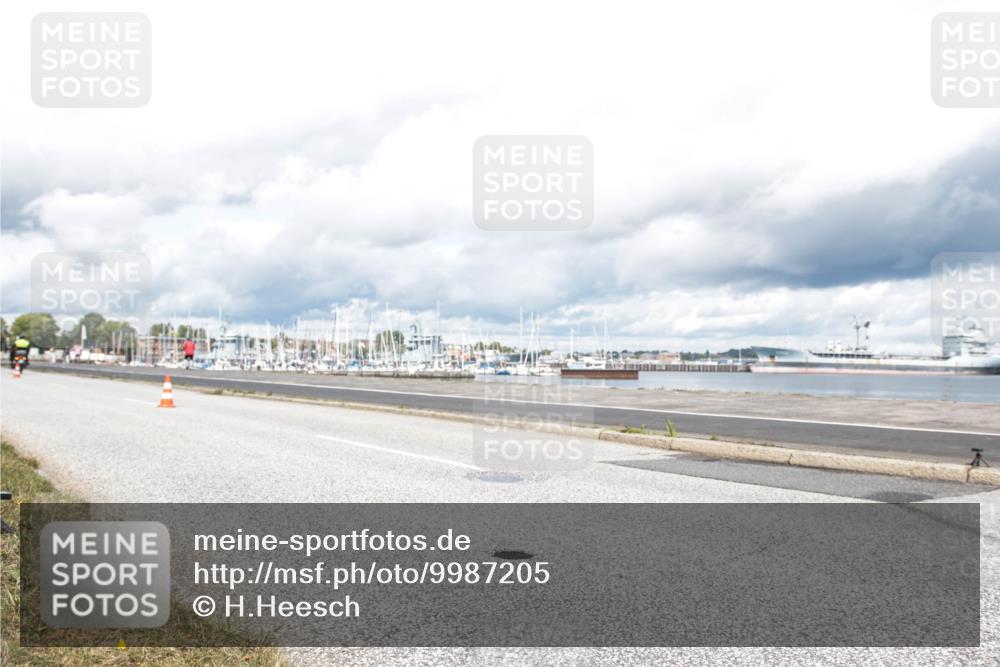 16.08.2026 - KN Förde Triathlon 2026 H.Heesch http://msf.ph/oto/9987205 16.08.2026 13:04:33 Radfahren 534, 583, 610 meine-sportfotos.de