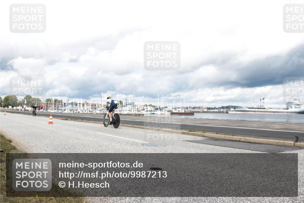 16.08.2026 - KN Förde Triathlon 2026 H.Heesch http://msf.ph/oto/9987213 16.08.2026 13:04:37 Radfahren 550, 610 meine-sportfotos.de