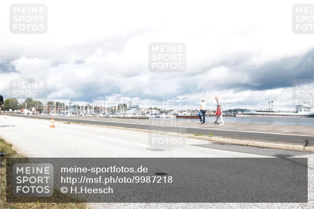 16.08.2026 - KN Förde Triathlon 2026 H.Heesch http://msf.ph/oto/9987218 16.08.2026 13:04:46 Radfahren 555, 705, 717 meine-sportfotos.de