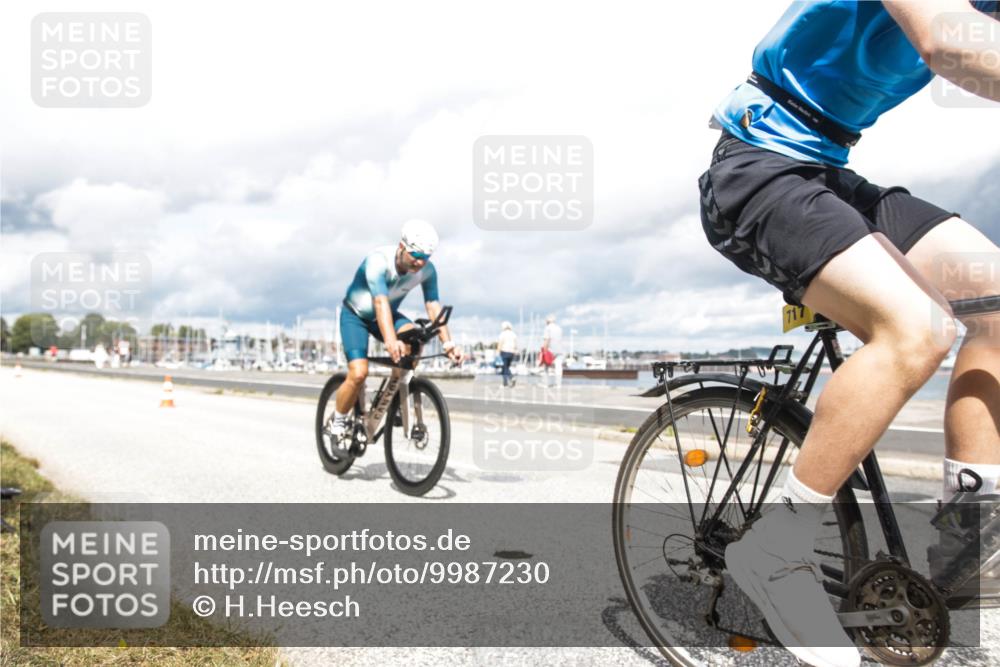 16.08.2026 - KN Förde Triathlon 2026 H.Heesch http://msf.ph/oto/9987230 16.08.2026 13:04:50 Radfahren 705, 717, 727 meine-sportfotos.de