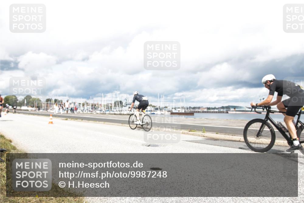 16.08.2026 - KN Förde Triathlon 2026 H.Heesch http://msf.ph/oto/9987248 16.08.2026 13:05:06 Radfahren 196, 502, 508, 708, 740, 742 meine-sportfotos.de