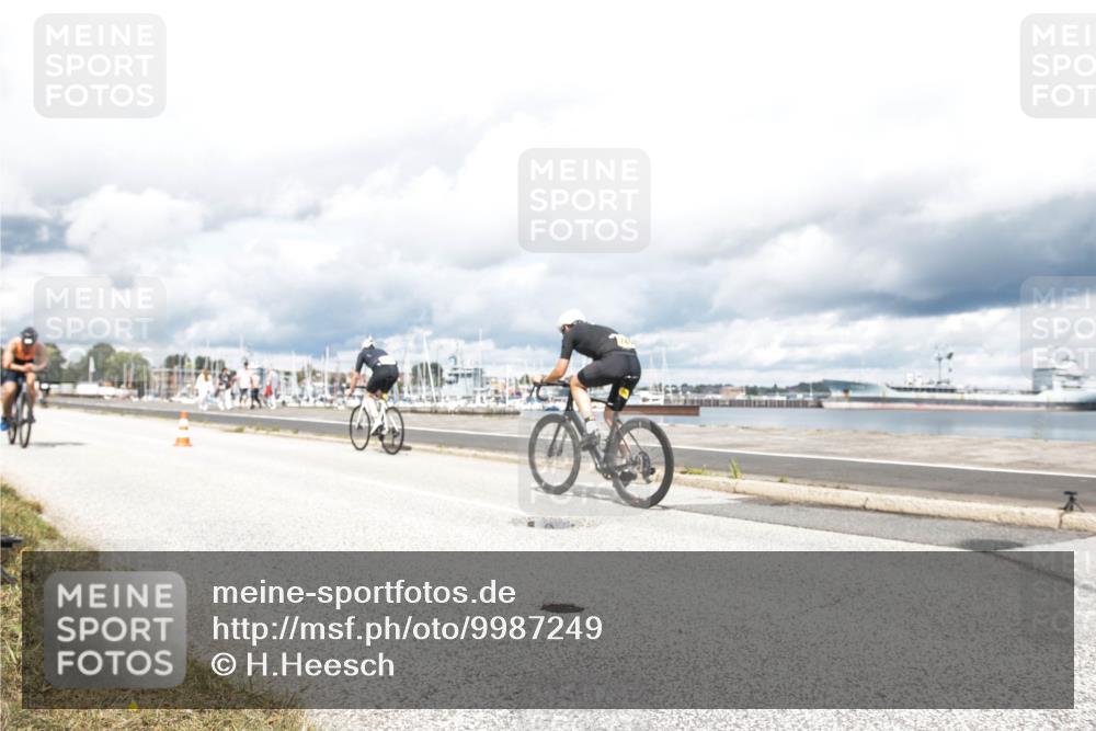 16.08.2026 - KN Förde Triathlon 2026 H.Heesch http://msf.ph/oto/9987249 16.08.2026 13:05:06 Radfahren 196, 502, 508, 708, 740, 742 meine-sportfotos.de