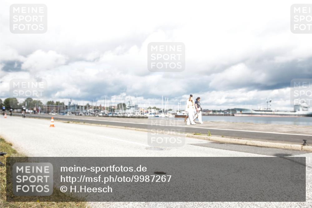 16.08.2026 - KN Förde Triathlon 2026 H.Heesch http://msf.ph/oto/9987267 16.08.2026 13:05:26 Radfahren 511, 566, 579, 587 meine-sportfotos.de