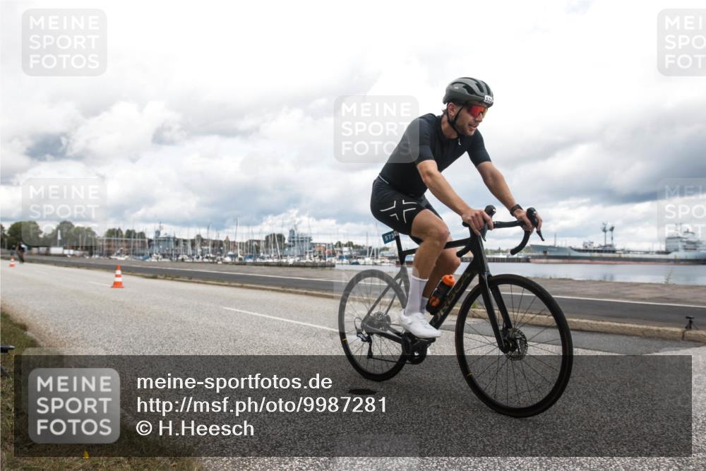 16.08.2026 - KN Förde Triathlon 2026 H.Heesch http://msf.ph/oto/9987281 16.08.2026 13:06:02 Radfahren 517, 542, 573, 586, 609, 745 meine-sportfotos.de