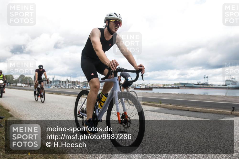 16.08.2026 - KN Förde Triathlon 2026 H.Heesch http://msf.ph/oto/9987286 16.08.2026 13:06:09 Radfahren 514, 535, 542, 567, 585, 609, 715, 745 meine-sportfotos.de