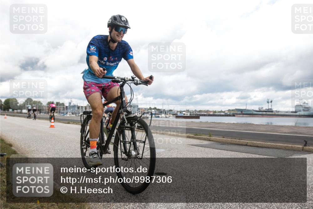 16.08.2026 - KN Förde Triathlon 2026 H.Heesch http://msf.ph/oto/9987306 16.08.2026 13:06:31 Radfahren 527, 545, 571, 580, 725 meine-sportfotos.de