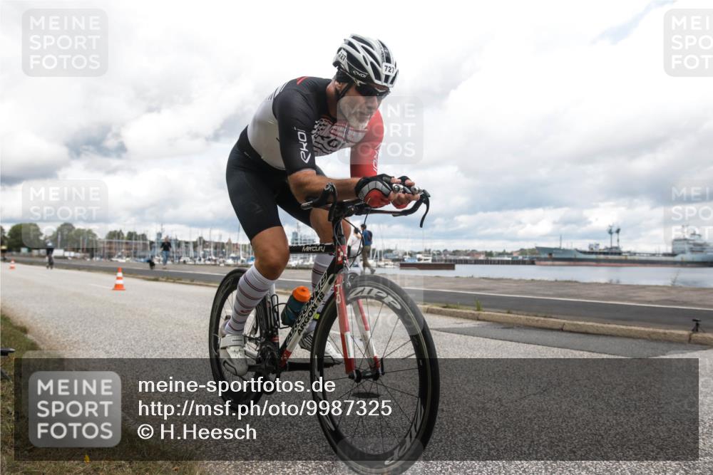 16.08.2026 - KN Förde Triathlon 2026 H.Heesch http://msf.ph/oto/9987325 16.08.2026 13:07:08 Radfahren 509, 543, 727 meine-sportfotos.de