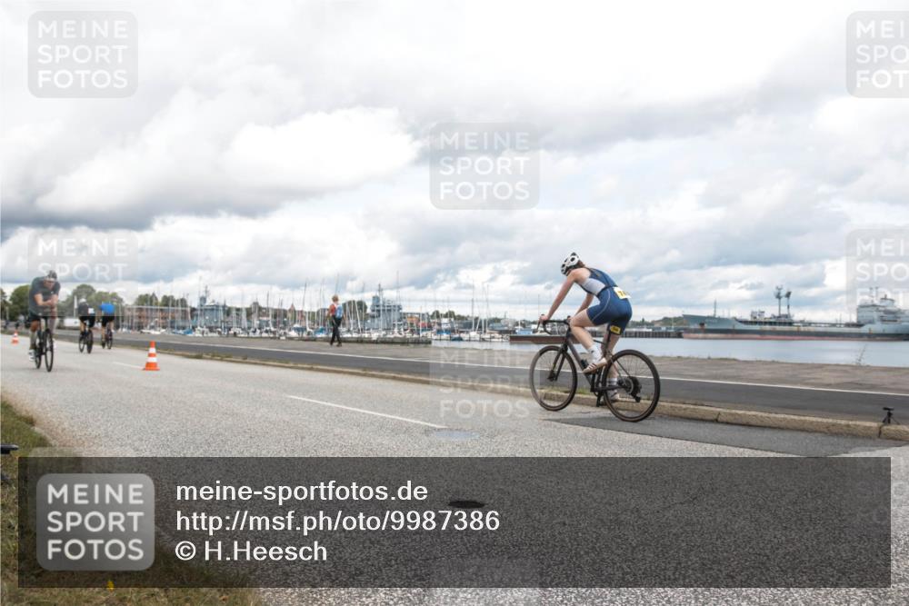 16.08.2026 - KN Förde Triathlon 2026 H.Heesch http://msf.ph/oto/9987386 16.08.2026 13:09:14 Radfahren 519, 520, 522, 525, 551 meine-sportfotos.de