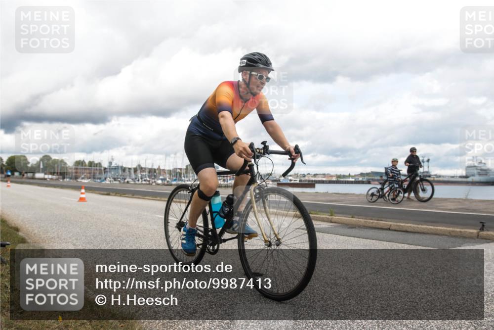 16.08.2026 - KN Förde Triathlon 2026 H.Heesch http://msf.ph/oto/9987413 16.08.2026 13:10:19 Radfahren 592, 710 meine-sportfotos.de