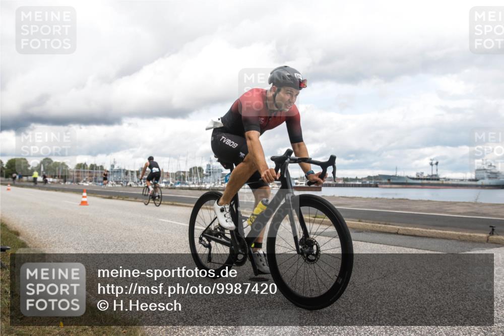 16.08.2026 - KN Förde Triathlon 2026 H.Heesch http://msf.ph/oto/9987420 16.08.2026 13:10:44 Radfahren 541, 544, 549, 556, 733, 747 meine-sportfotos.de
