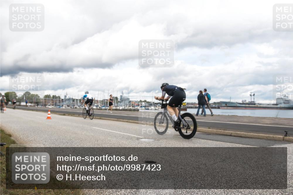 16.08.2026 - KN Förde Triathlon 2026 H.Heesch http://msf.ph/oto/9987423 16.08.2026 13:10:52 Radfahren 590, 602, 607, 722 meine-sportfotos.de