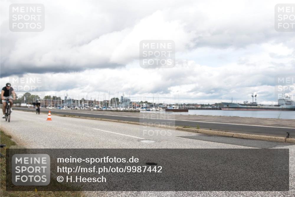 16.08.2026 - KN Förde Triathlon 2026 H.Heesch http://msf.ph/oto/9987442 16.08.2026 13:11:22 Radfahren 572, 576, 604, 608, 703, 716 meine-sportfotos.de