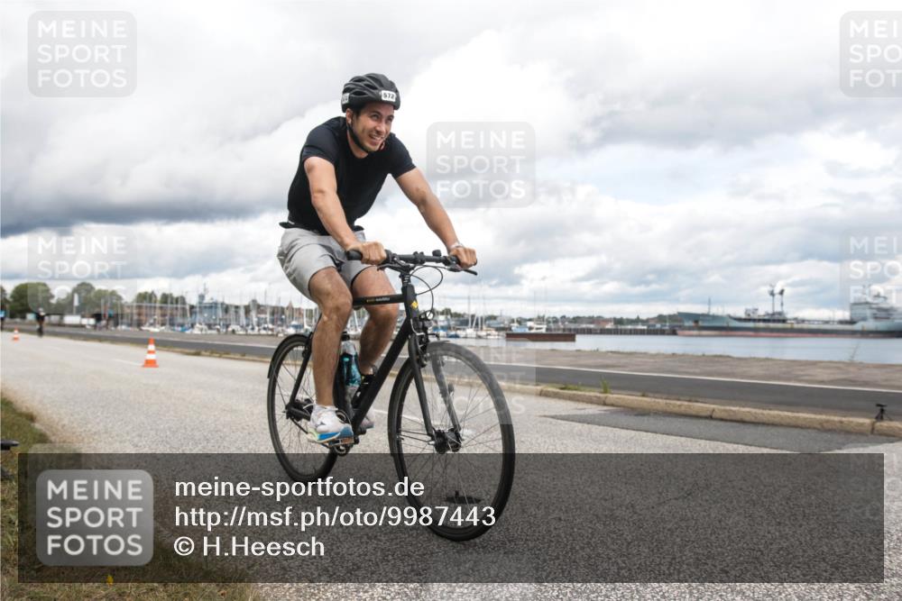 16.08.2026 - KN Förde Triathlon 2026 H.Heesch http://msf.ph/oto/9987443 16.08.2026 13:11:23 Radfahren 572, 576, 604, 608, 703, 716 meine-sportfotos.de