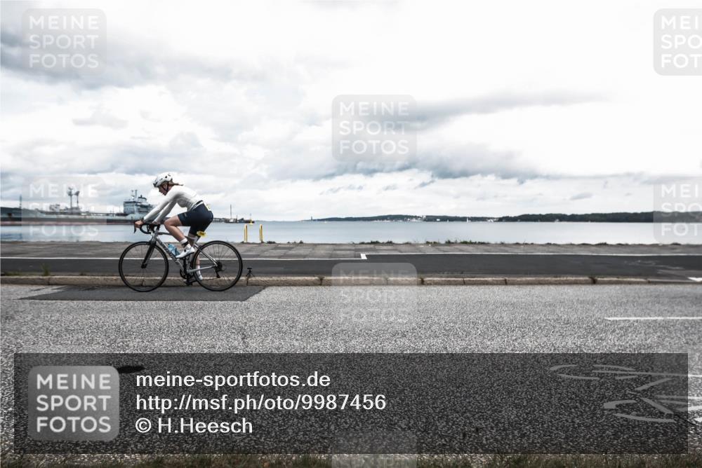 16.08.2026 - KN Förde Triathlon 2026 H.Heesch http://msf.ph/oto/9987456 16.08.2026 13:12:09 Radfahren 523, 542, 555, 578, 589, 726, 729, 746 meine-sportfotos.de