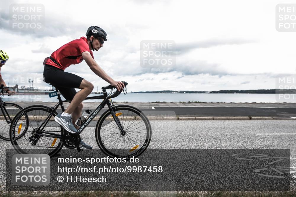 16.08.2026 - KN Förde Triathlon 2026 H.Heesch http://msf.ph/oto/9987458 16.08.2026 13:12:12 Radfahren 523, 542, 553, 568, 578, 589 meine-sportfotos.de
