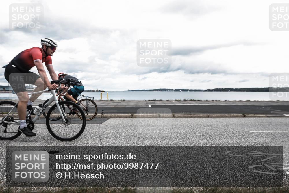 16.08.2026 - KN Förde Triathlon 2026 H.Heesch http://msf.ph/oto/9987477 16.08.2026 13:13:04 Radfahren 556, 588, 734 meine-sportfotos.de