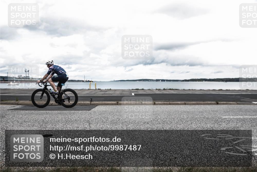 16.08.2026 - KN Förde Triathlon 2026 H.Heesch http://msf.ph/oto/9987487 16.08.2026 13:13:24 Radfahren 515, 569, 573, 587 meine-sportfotos.de